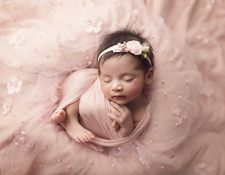 Newborn Photography  Wrap  Bla - Photography Life 评论和价格
